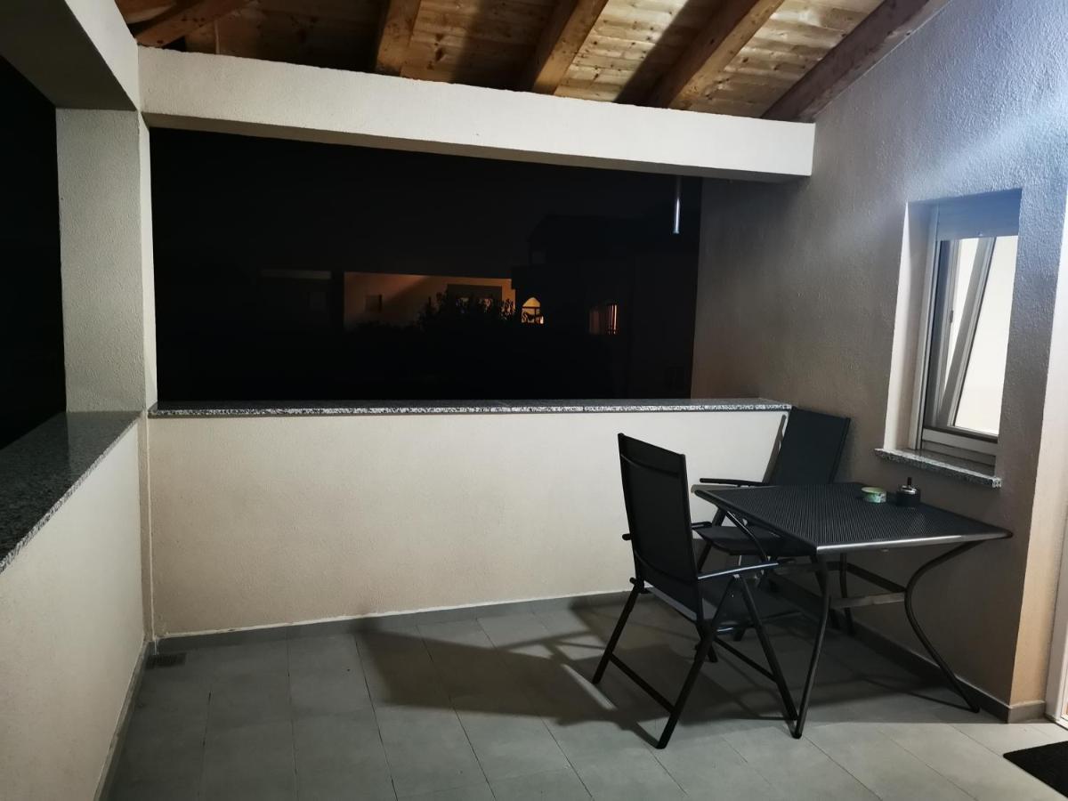 דירות זאטון Studio Apartman Rosa מראה חיצוני תמונה