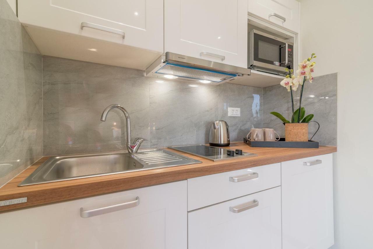 דירות זאטון Studio Apartman Rosa מראה חיצוני תמונה