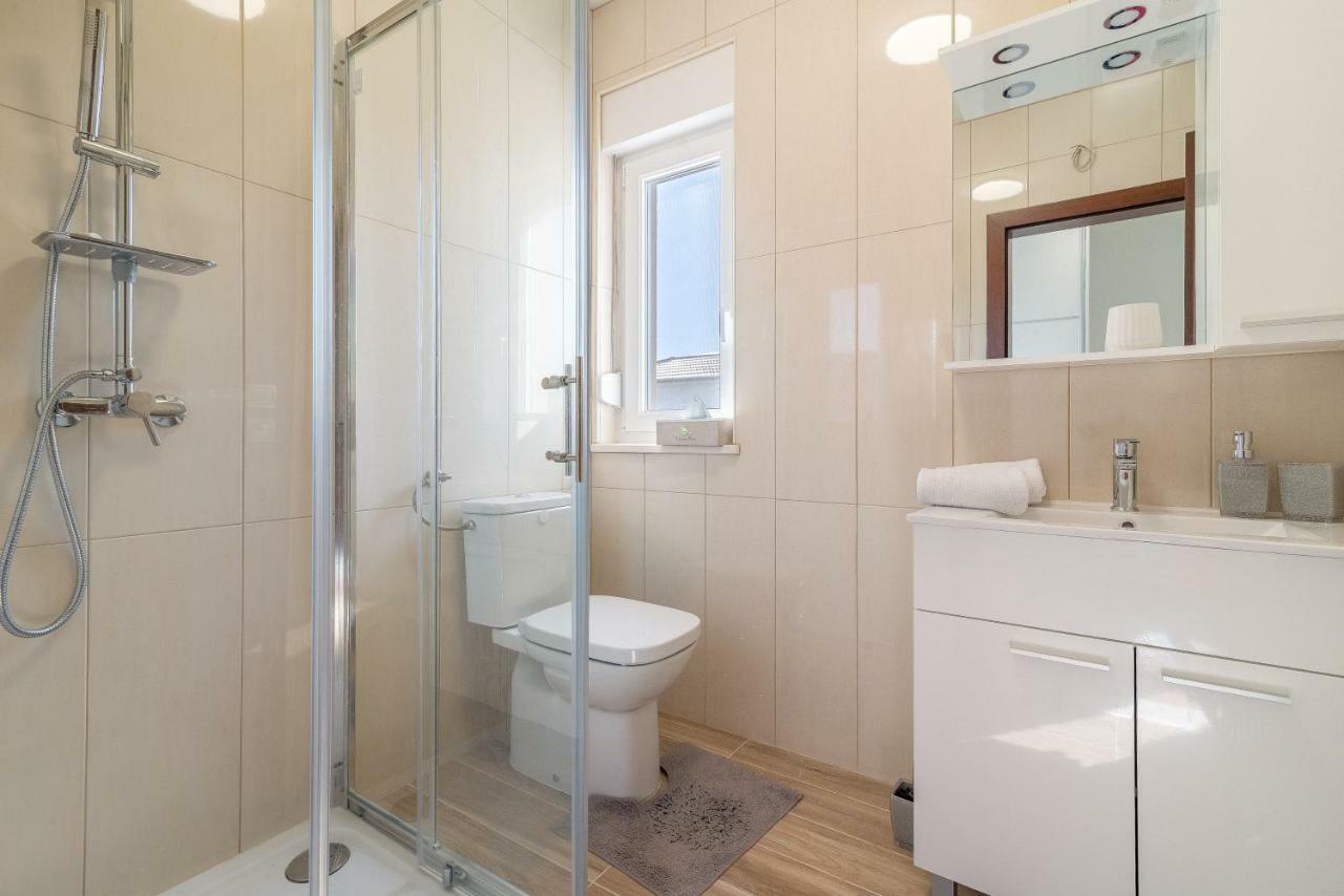 דירות זאטון Studio Apartman Rosa מראה חיצוני תמונה